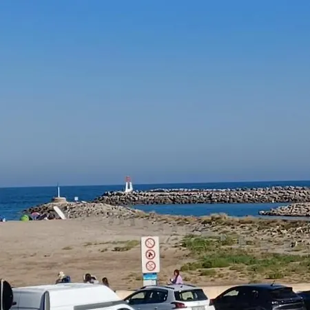 Lejlighed Superbe Avec Vue Sur Le Port Et Saint-Pierre-la-Mer (Aude)