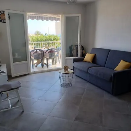 Apartment Superbe Avec Vue Sur Le Port Et *