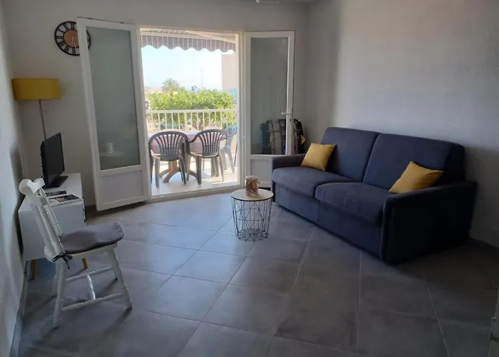 Apartment Superbe Avec Vue Sur Le Port Et *